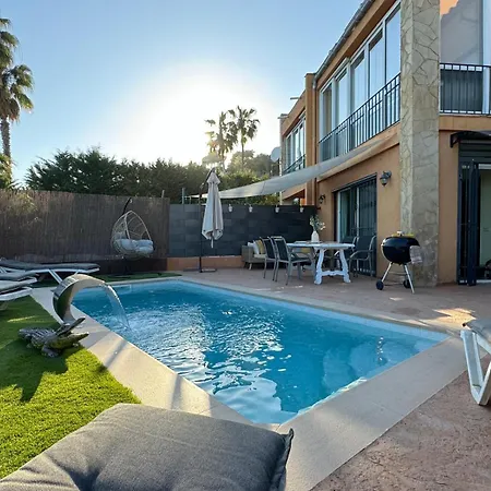 Duna House - With Views Of The Διαμέρισμα *