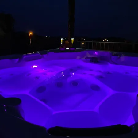 Duna House - With Views Of The Appartamento *