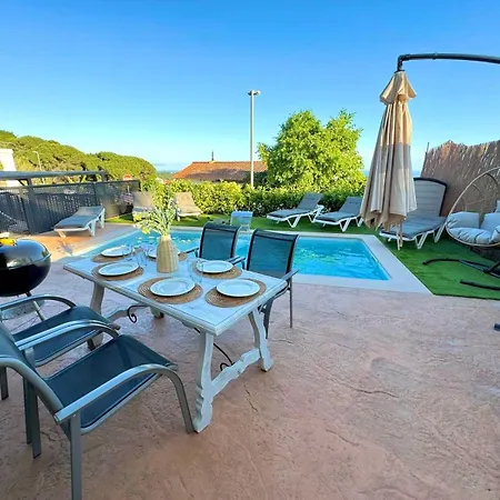 Duna House - With Views Of The יורט דה מאר