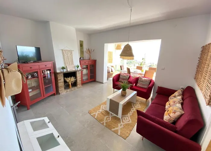 Duna House - With Views Of The