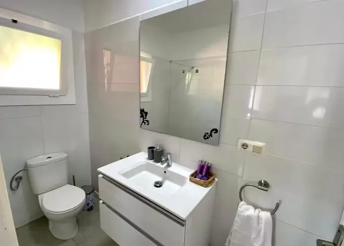 Duna House - With Views Of The Lloret de Mar