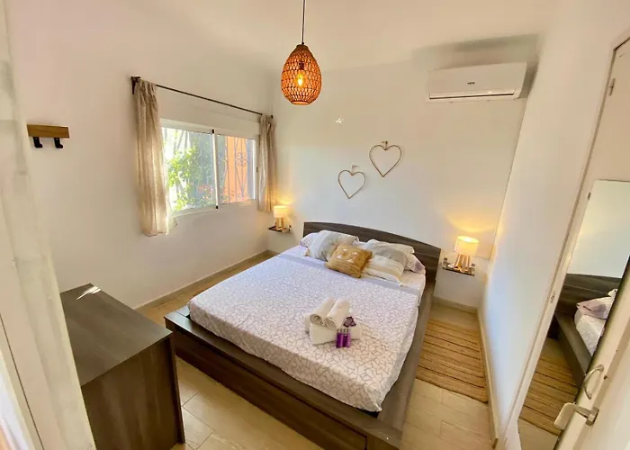 Апартаменти Duna House - With Views Of The Льорет-де-Мар