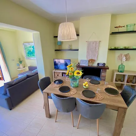 Duna House - With Views Of The