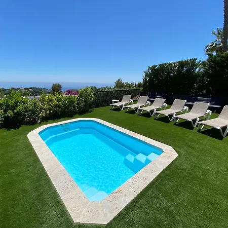 Duna House - With Views Of The