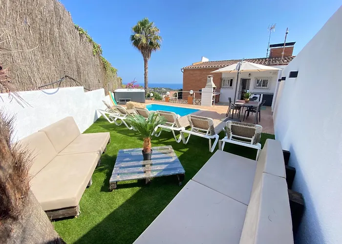 Duna House - With Views Of The Lloret de Mar